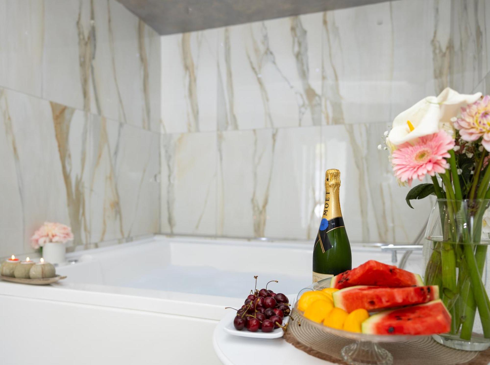 La Perla Luxury Rooms Ангри Екстериор снимка