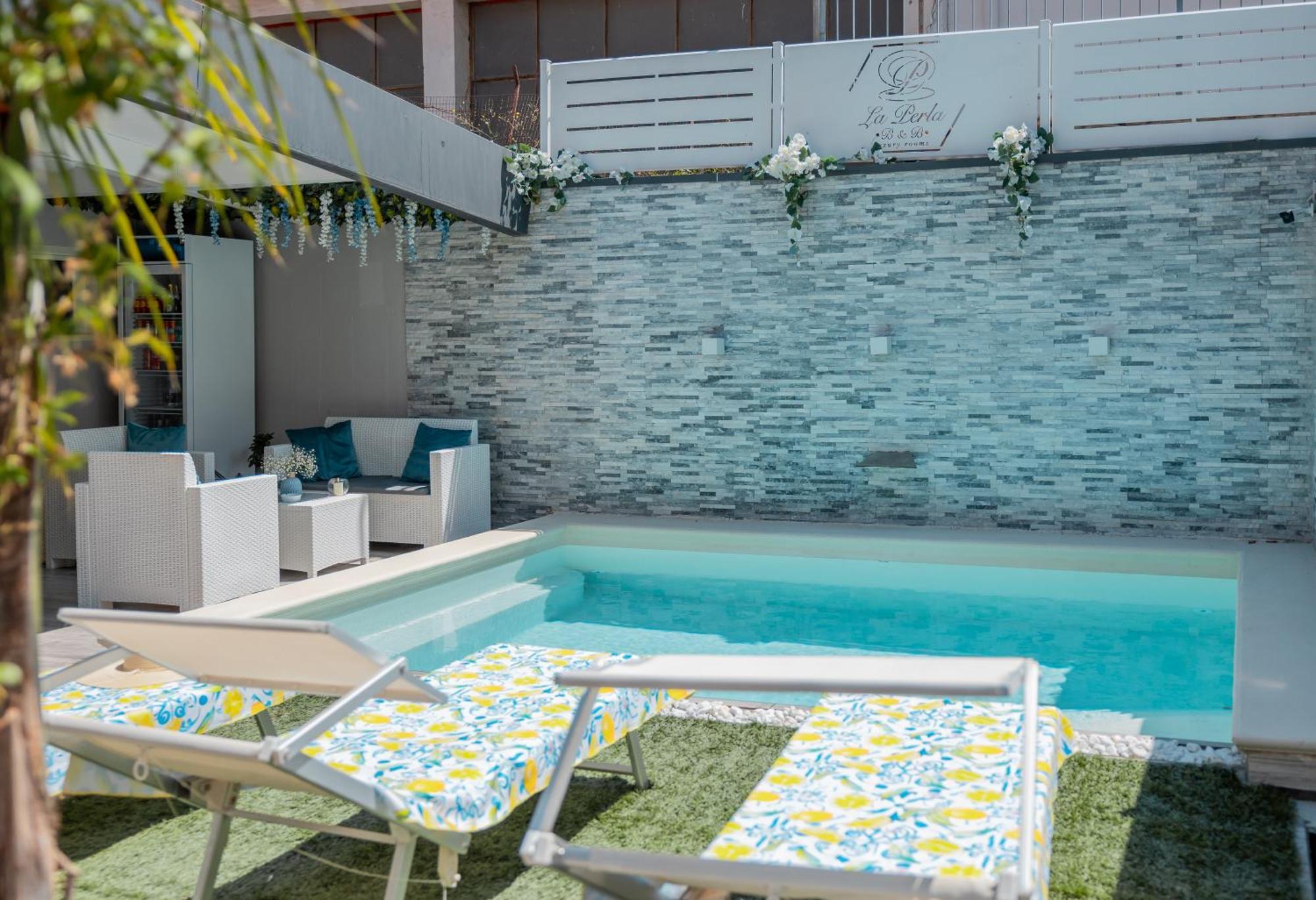 La Perla Luxury Rooms Ангри Екстериор снимка